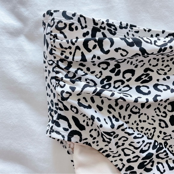 Kona Sol NWT High Waist Full Coverage Bikini Bottom Animal print size 14 16 - Picture 5 of 11